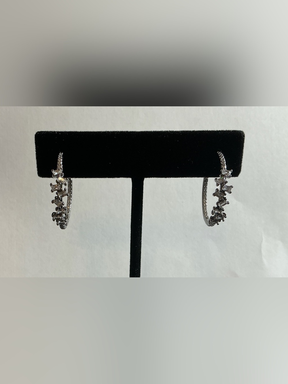 Bomb Party Random 7 pairs of Earring Bundle - Picture 3 of 8